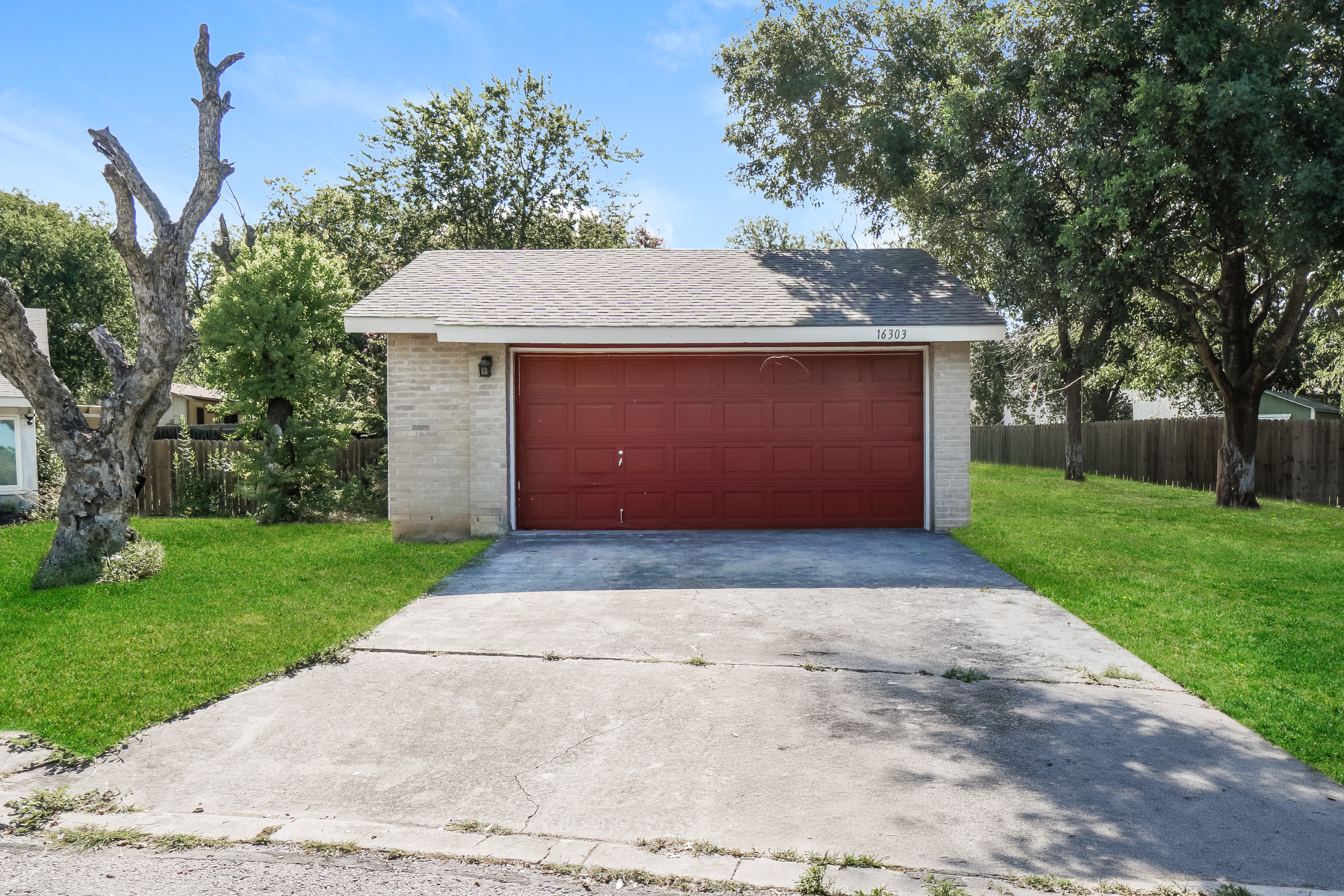 16303 BITTER CREEK ST SAN ANTONIO, TX 78247